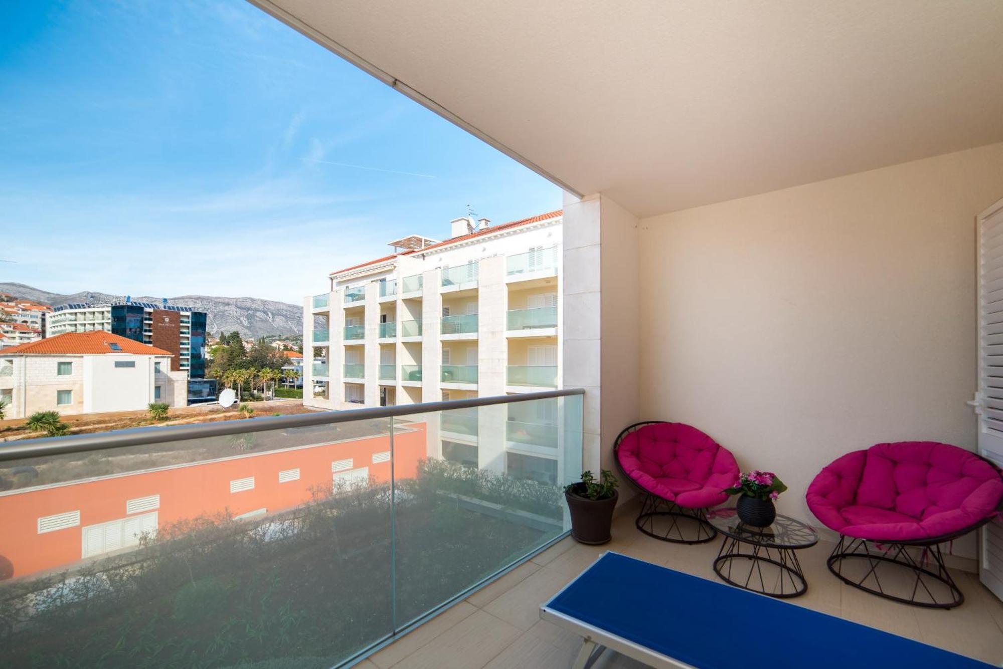 Apartment Style Luxury 2 *